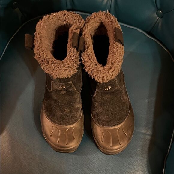 The North Face Winter Boots - Picture 5 of 10